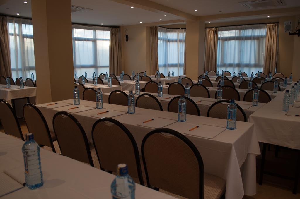 Eddy Suites, Emeli Hotel Ναϊρόμπι Εξωτερικό φωτογραφία