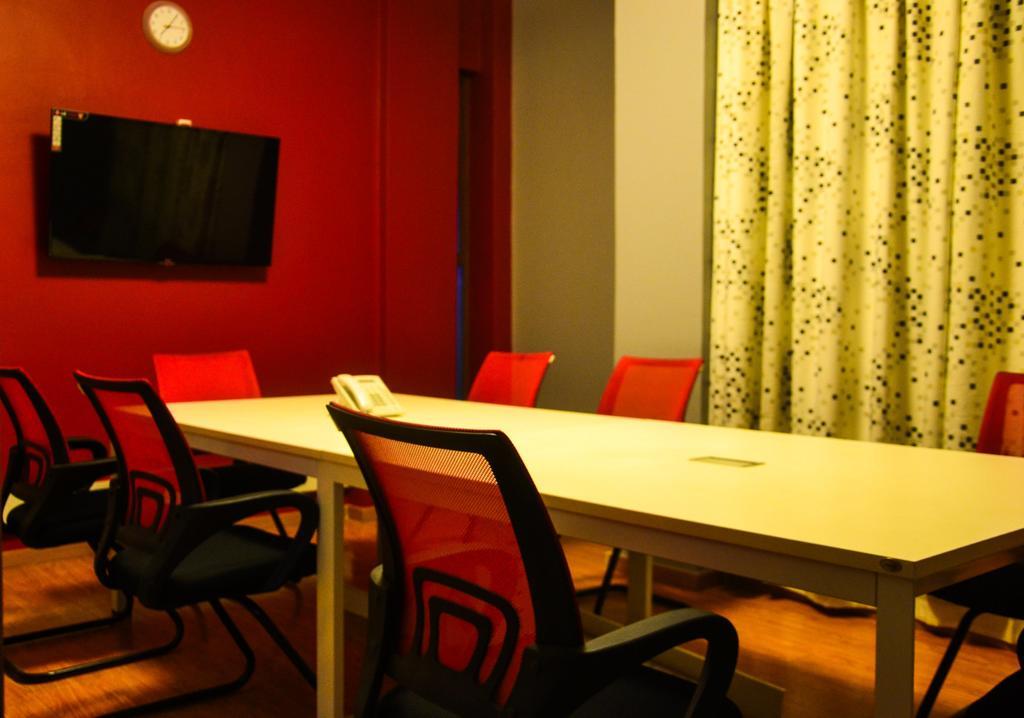 Eddy Suites, Emeli Hotel Ναϊρόμπι Εξωτερικό φωτογραφία